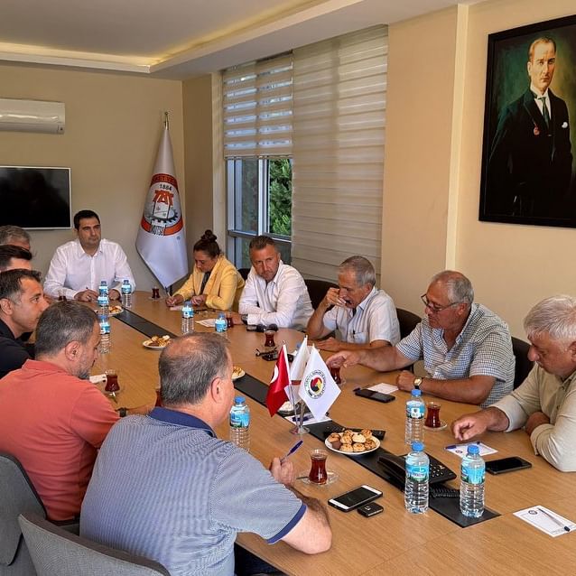 Narenciye Ürünlerinin Değerlendirilmesi İçin Toplantı Düzenlendi