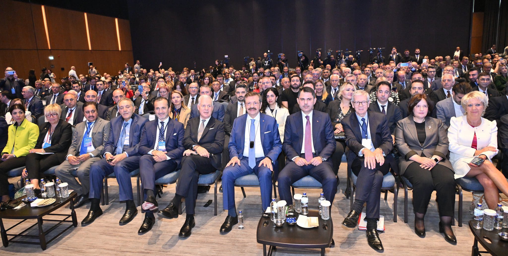 İstanbul'da düzenlenen Dünya Odalar Federasyonu Avrupa ve Asya Zirvesi