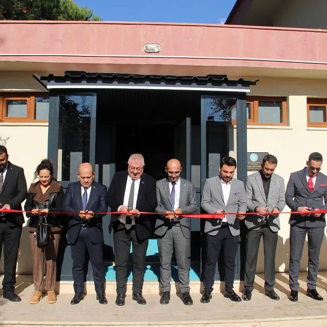 Balıkesir Üniversitesi Altınoluk Meslek Yüksekokulu Yeni Konferans Salonu Açıldı